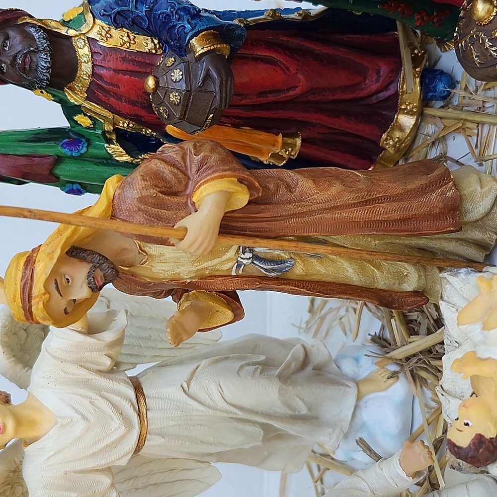 NIB THE REAL LIFE NATIVITY SET/THE THREE KINGS GIFTS 14 PIECE 7" SET - Picture 7 of 17